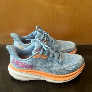 Hoka Clifton 9 running shoes